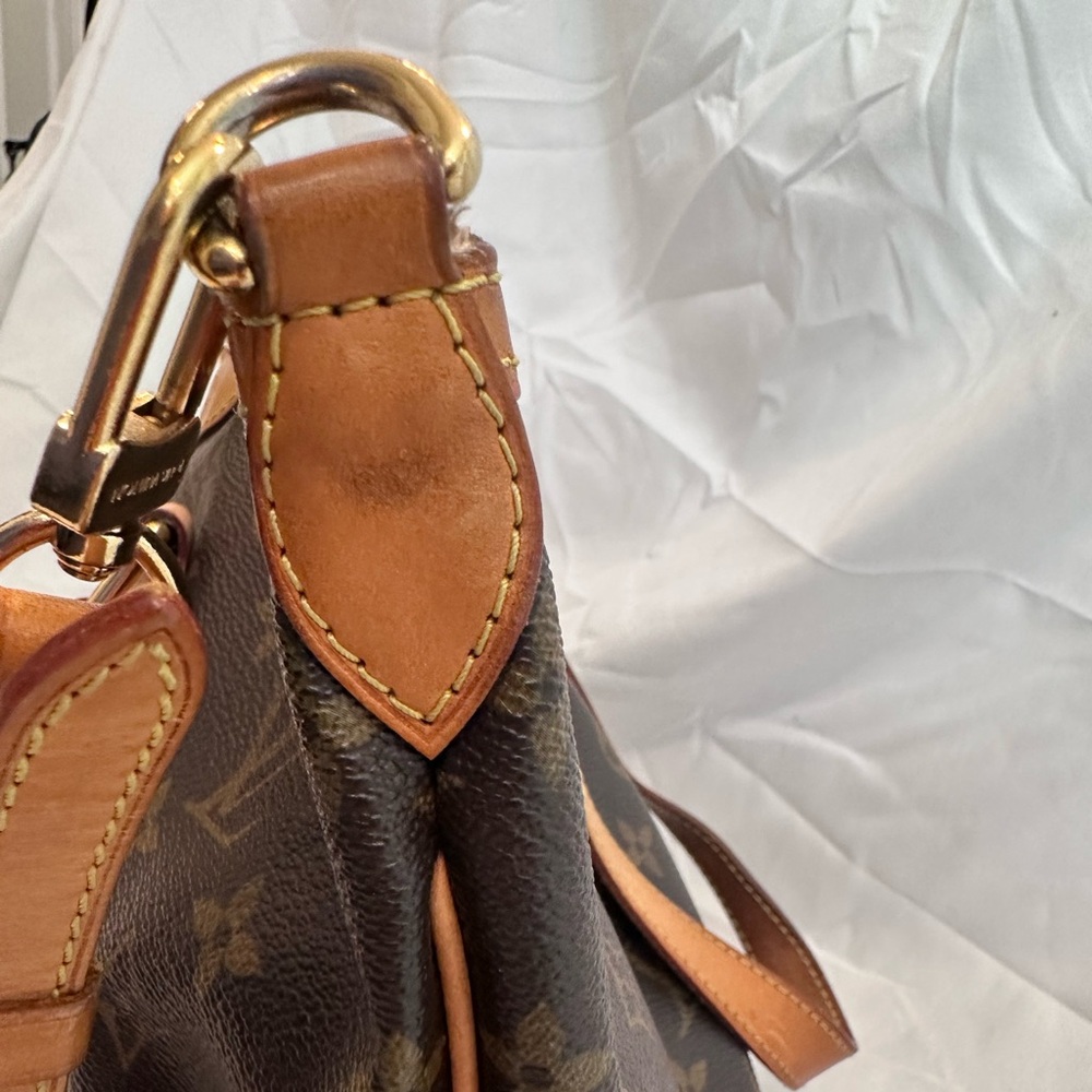Louis Vuitton Palermo PM - Picture 10 of 16